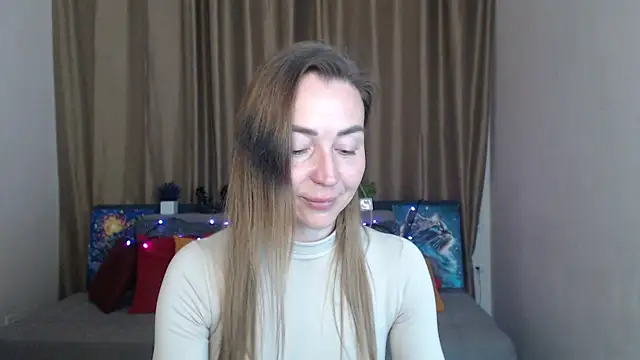 Kiss julli88I online show from March 10, 2025, 9:18 pm