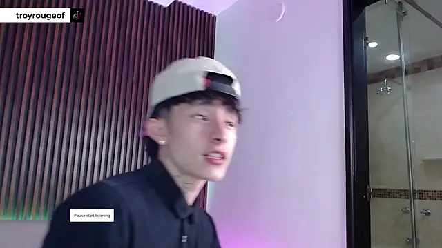 Snapshot of troy_rouge chatting on September 25, 2025, 7:28 pm troy rouge online show from September 25, 2025, 7:28 pm