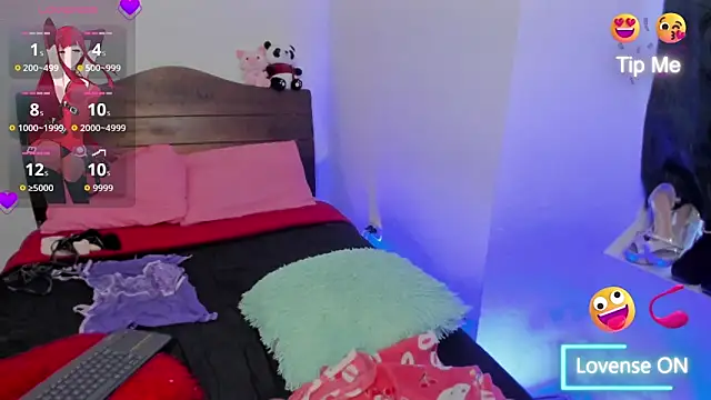 Snapshot of vella_sex chatting on November 6, 2025, 7:04 pm vella sex online show from November 6, 2025, 7:04 pm