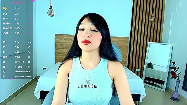 sharon rosse   online show from March 26, 2026, 7:19 pm