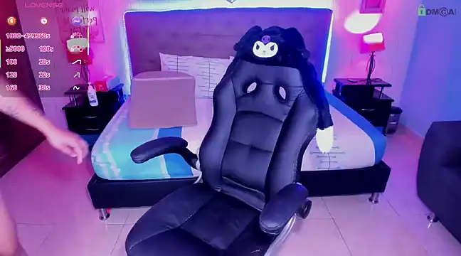 Snapshot of _Lilly_miller chatting on March 12, 2025, 1:08 pm Lilly miller online show from March 12, 2025, 1:08 pm