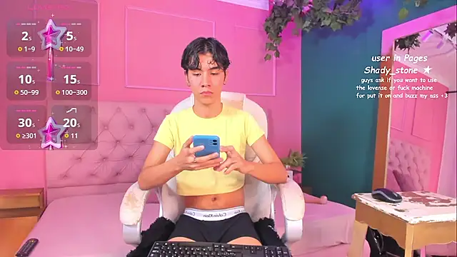 SHADY STONE online show from October 9, 2025, 9:24 pm