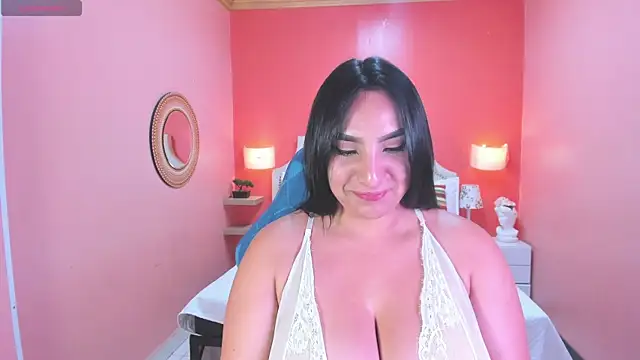 Sophie Grays  online show from November 7, 2025, 7:58 pm