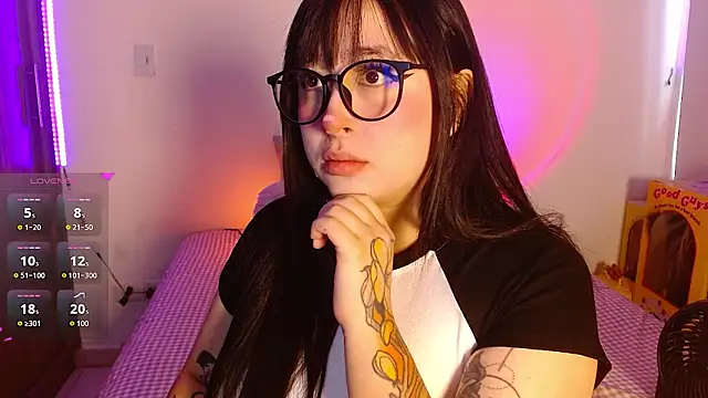 Snapshot of Oliviargf chatting on February 25, 2026, 12:15 pm Oliviargf online show from February 25, 2026, 12:15 pm