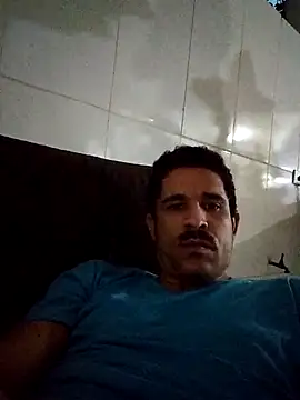 Gui23556 online show from March 6, 2025, 9:53 pm