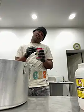 Snapshot of wainer02 chatting on March 12, 2025, 11:44 pm wainer02 online show from March 12, 2025, 11:44 pm