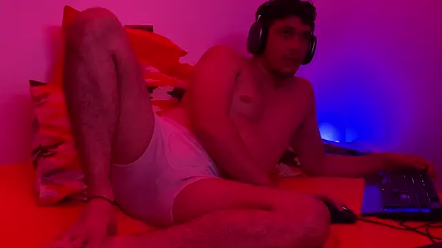 chicoinhibido online show from March 21, 2025, 10:28 am