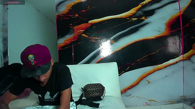 hot dirty paradise 66 online show from June 4, 2026, 8:15 pm