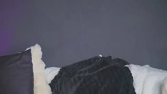 Snapshot of TaniaEvelyn chatting on March 15, 2025, 2:03 am TaniaEvelyn online show from March 15, 2025, 2:03 am