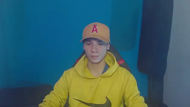 Snapshot of Burperking420_ chatting on March 13, 2025, 5:50 pm Burperking420 online show from March 13, 2025, 5:50 pm