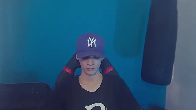 Snapshot of Burperking420_ chatting on March 22, 2025, 10:26 pm Burperking420 online show from March 22, 2025, 10:26 pm