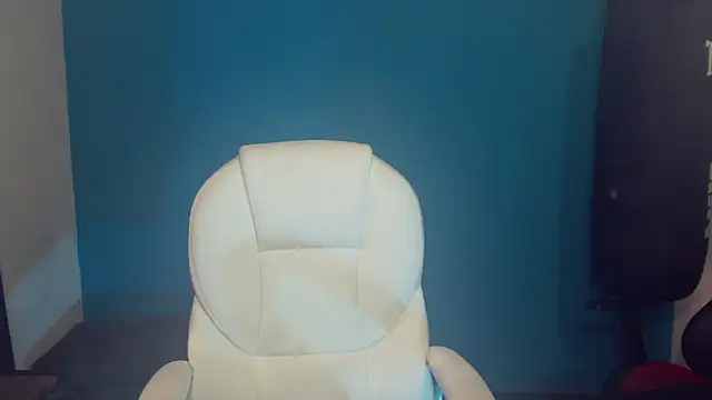 Snapshot of Burperking420_ chatting on October 20, 2025, 8:42 pm Burperking420 online show from October 20, 2025, 8:42 pm