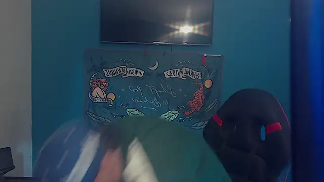 Snapshot of Burperking420_ chatting on February 11, 2026, 10:37 pm Burperking420 online show from February 11, 2026, 10:37 pm