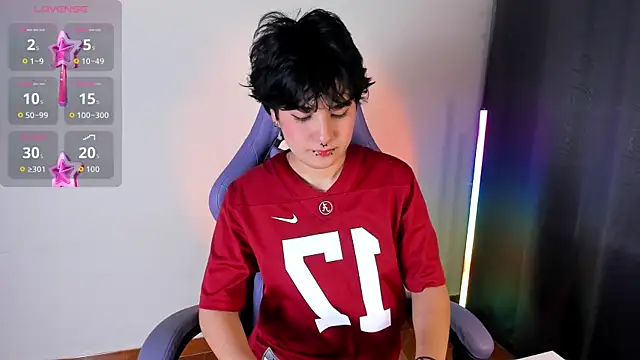 emma cute7 online show from March 21, 2026, 10:09 am