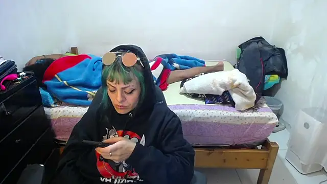 freyaa sorcerees online show from March 11, 2025, 8:20 am