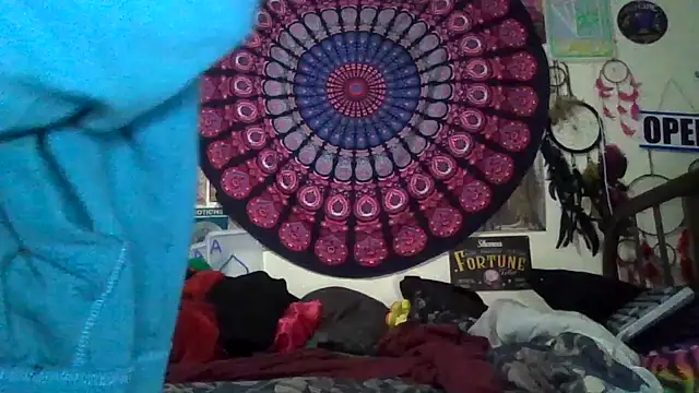 GardeniaFields online show from February 26, 2026, 11:04 pm