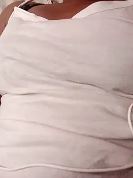 Snapshot of naughtyreva chatting on March 16, 2025, 9:05 am naughtyreva online show from March 16, 2025, 9:05 am