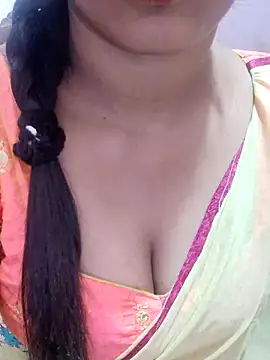 Snapshot of Indian_kannada_girl1 chatting on October 28, 2025, 6:17 am Indian kannada girl1 online show from October 28, 2025, 6:17 am