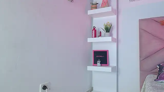 Snapshot of eva_sin18 chatting on September 23, 2025, 11:08 pm eva sin18 online show from September 23, 2025, 11:08 pm