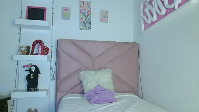 eva sin18 online show from April 9, 2026, 11:21 pm