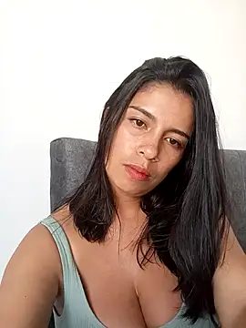 Snapshot of Nathaly_12 chatting on September 25, 2025, 9:51 pm Nathaly 12 online show from September 25, 2025, 9:51 pm