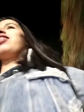 Snapshot of Nathaly_12 chatting on November 9, 2025, 2:21 am Nathaly 12 online show from November 9, 2025, 2:21 am