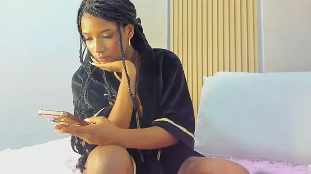 stephany summer online show from October 15, 2025, 4:12 am