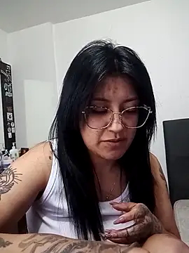 DaniPoison online show from December 17, 2025, 11:11 pm