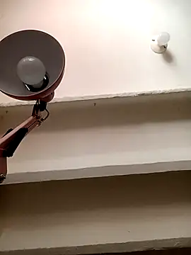 dareck 18 online show from October 14, 2025, 4:08 pm