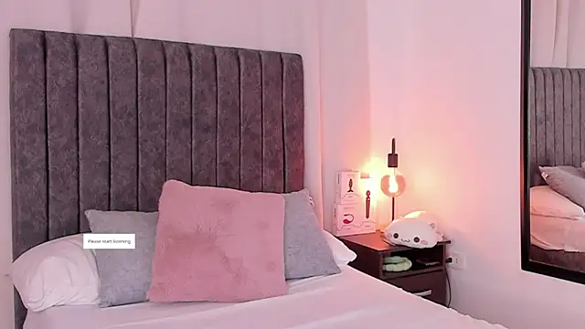 Snapshot of Tefy-Rose chatting on November 6, 2025, 3:07 am Tefy-Rose online show from November 6, 2025, 3:07 am