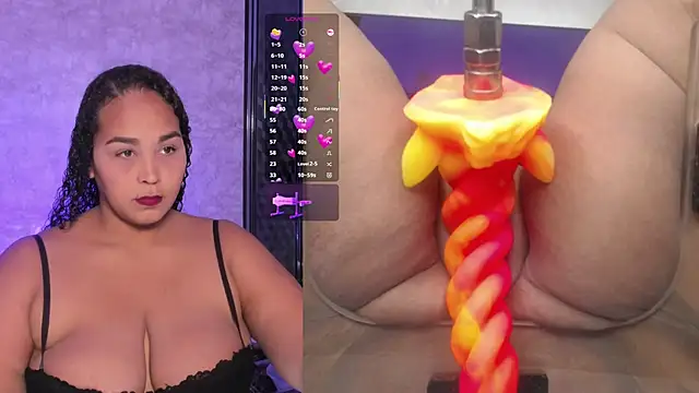 BBWHijab online show from April 12, 2026, 11:10 pm