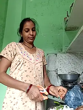 Snapshot of Hotty-Nidhi chatting on October 19, 2025, 4:46 am Hotty-Nidhi online show from October 19, 2025, 4:46 am