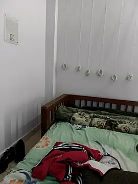 Snapshot of HARSHHU01 chatting on November 9, 2025, 4:27 pm HARSHHU01 online show from November 9, 2025, 4:27 pm