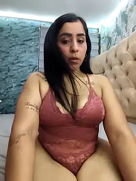 L ucero online show from February 7, 2026, 4:38 am