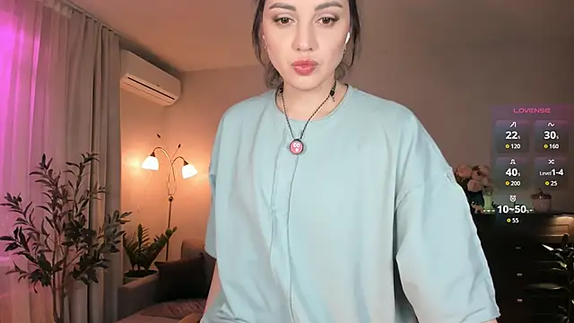 Viki Bellson online show from May 22, 2026, 7:30 pm