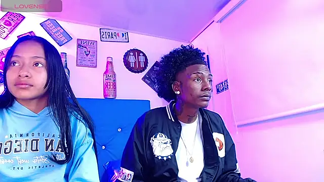 Snapshot of lili_roussi chatting on September 18, 2025, 5:31 am lili roussi online show from September 18, 2025, 5:31 am