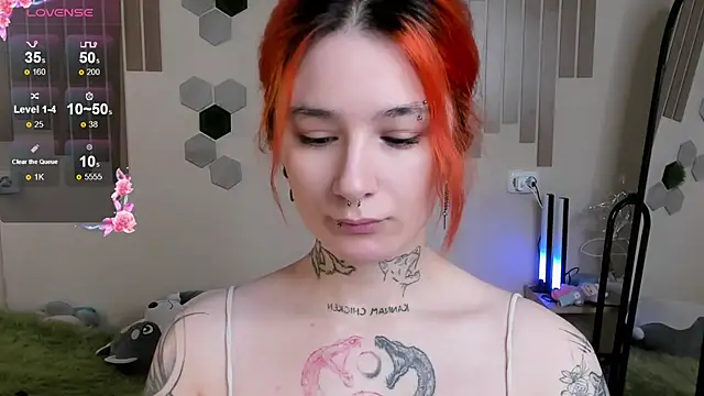 Snapshot of Angel_Monica chatting on October 2, 2025, 1:34 am Angel Monica online show from October 2, 2025, 1:34 am