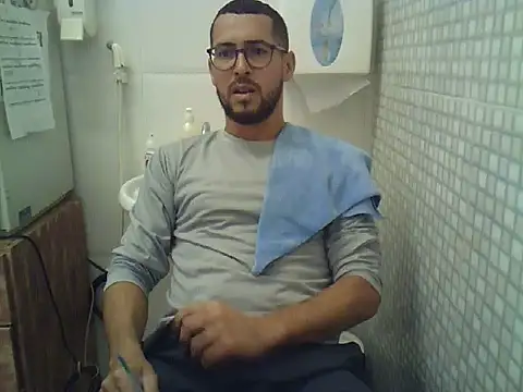 Snapshot of pdasgyn chatting on November 25, 2025, 1:33 pm pdasgyn online show from November 25, 2025, 1:33 pm