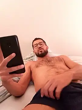 Snapshot of pdasgyn chatting on January 11, 2026, 1:05 pm pdasgyn online show from January 11, 2026, 1:05 pm