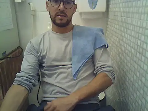 Snapshot of pdasgyn chatting on January 16, 2026, 12:31 pm pdasgyn online show from January 16, 2026, 12:31 pm