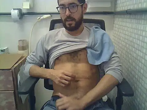 pdasgyn online show from April 1, 2026, 2:47 pm