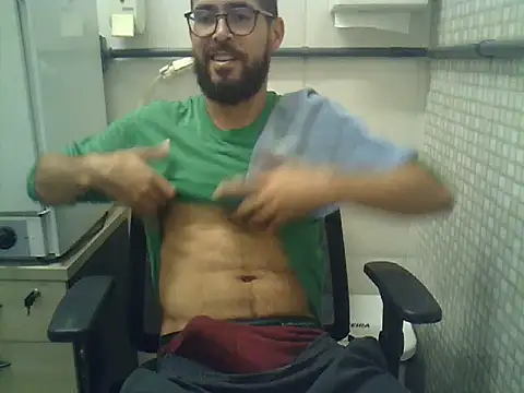 pdasgyn online show from April 23, 2026, 7:49 pm