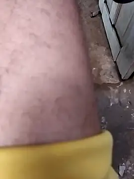 Snapshot of Fr1925 chatting on November 13, 2025, 6:29 pm Fr1925 online show from November 13, 2025, 6:29 pm