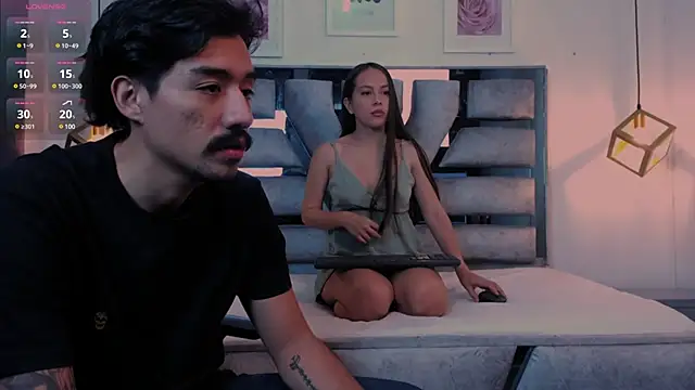 valery and Dani  online show from March 14, 2025, 7:55 pm