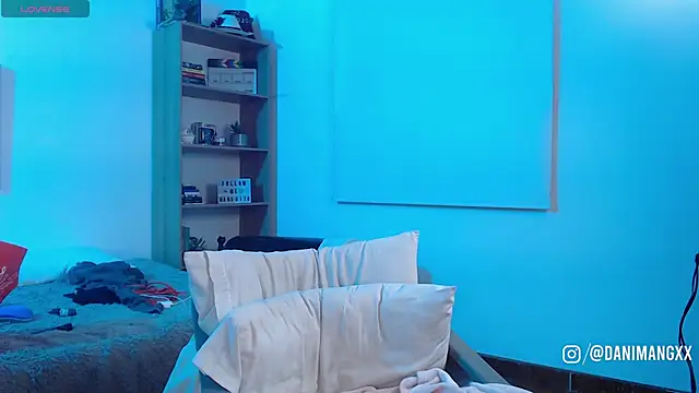 Snapshot of Soy_mangx chatting on October 10, 2025, 2:10 am Soy mangx online show from October 10, 2025, 2:10 am