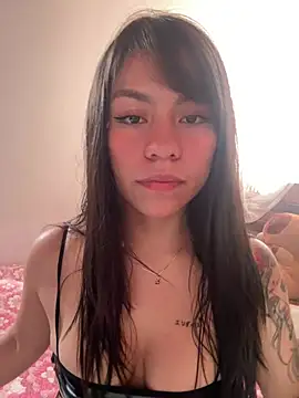 -Selene- online show from April 9, 2026, 8:03 pm