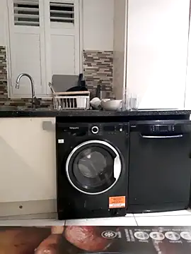 Snapshot of Nick-Ox chatting on October 30, 2025, 12:23 am Nick-Ox online show from October 30, 2025, 12:23 am