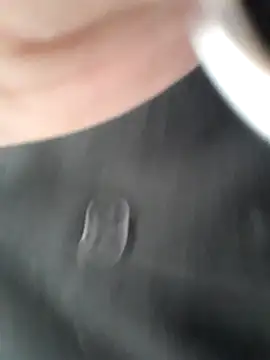 Snapshot of Nick-Ox chatting on November 11, 2025, 4:23 am Nick-Ox online show from November 11, 2025, 4:23 am