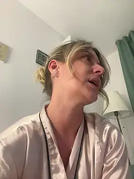 AnnastasiaMills online show from June 30, 2026, 7:26 pm