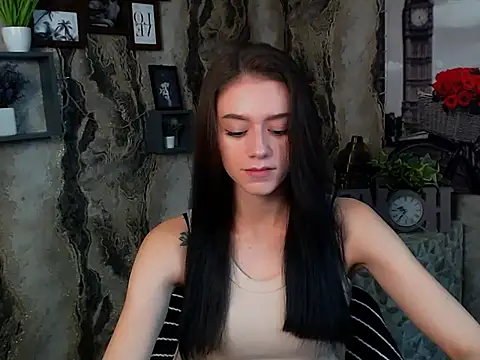 LanaTey online show from October 30, 2025, 2:40 pm